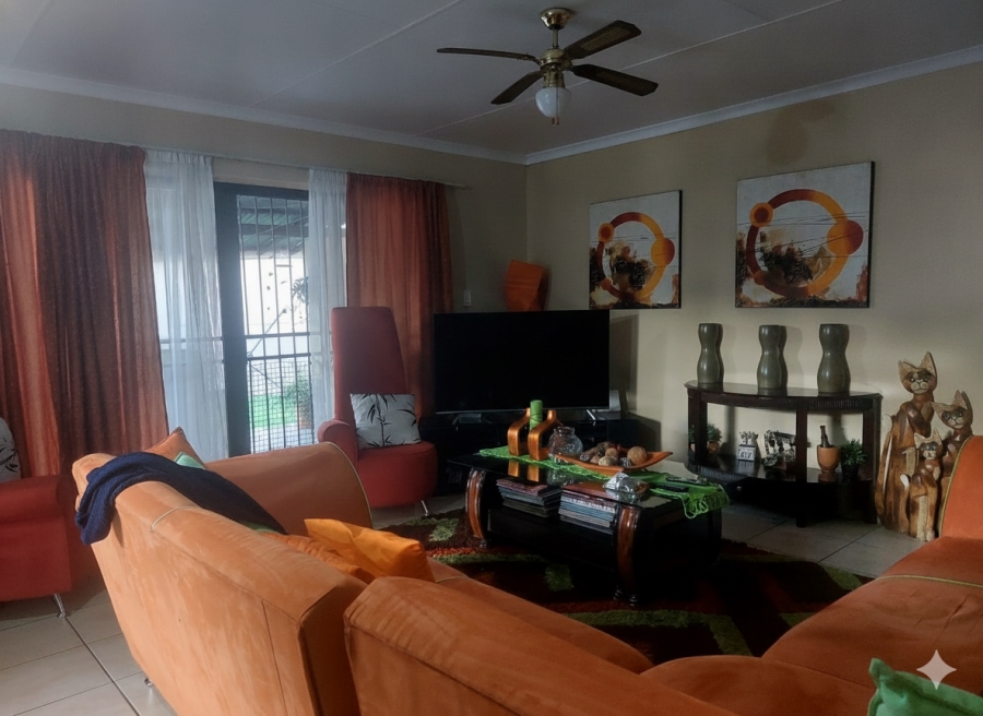 3 Bedroom Property for Sale in Waterval East North West